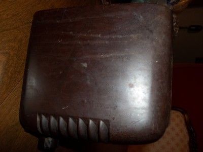 This is for a vintage Philco PT 10 Bakelite Table Top Tube Radio